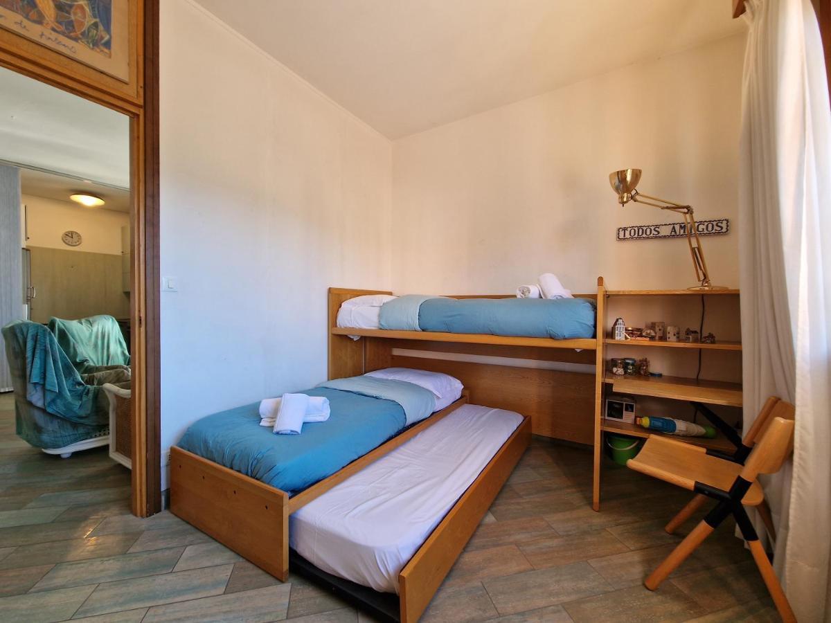 Апартаменты Via Alberti Terrazza Vista Aperta- Free Parking Пьетра-Лигуре Экстерьер фото