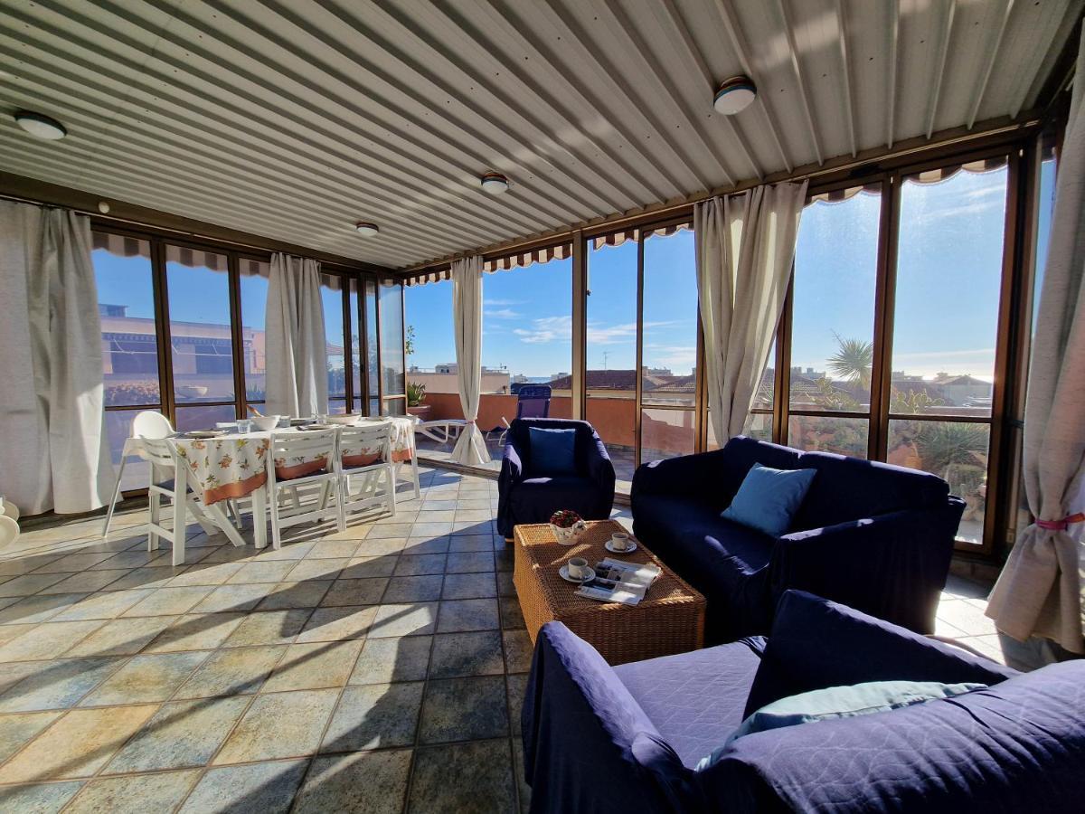 Апартаменты Via Alberti Terrazza Vista Aperta- Free Parking Пьетра-Лигуре Экстерьер фото